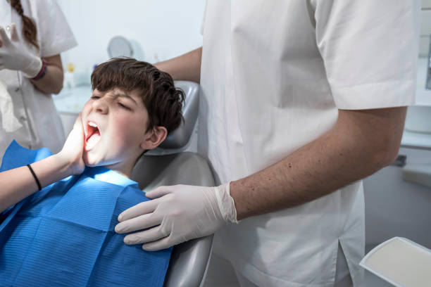 Best Emergency Dental Extractions in Glenwood, IL